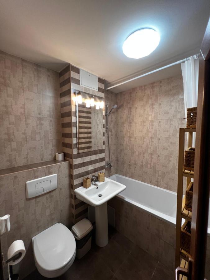 Boutique Apartments City Center Braşov Extérieur photo